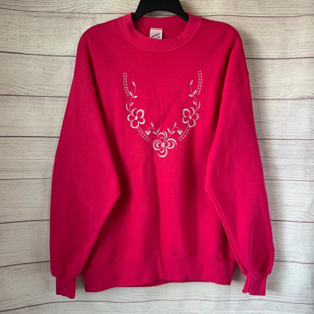Vintage Jerzees Pink Crew Neck Sweatshirt with Silver Embroidered Flowers Size L